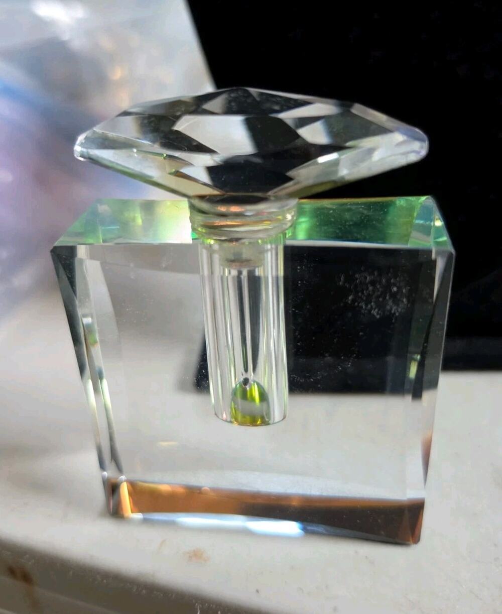 Marilyn Miglin Crystal Perfume Bottle/Dabber EUC - Unused